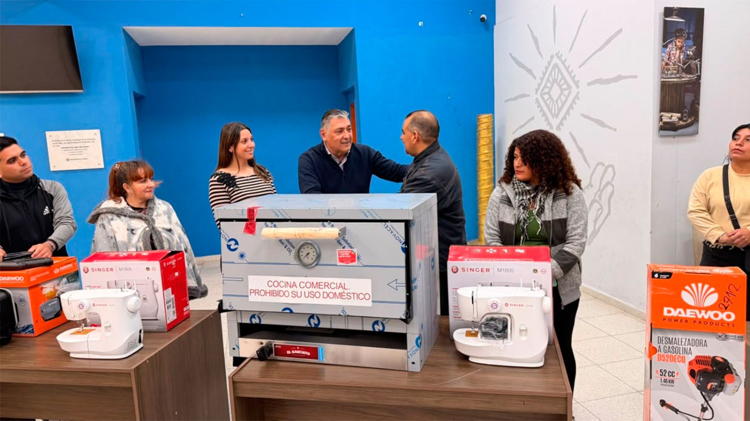 Se realizó una nueva entrega de herramientas a emprendedores bandeños