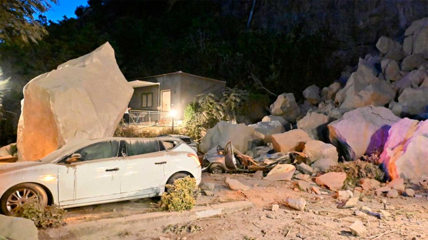Un fuerte sismo sacudió a los Campos Flégreos, cerca de Nápoles: al menos ocho personas resultaron heridas