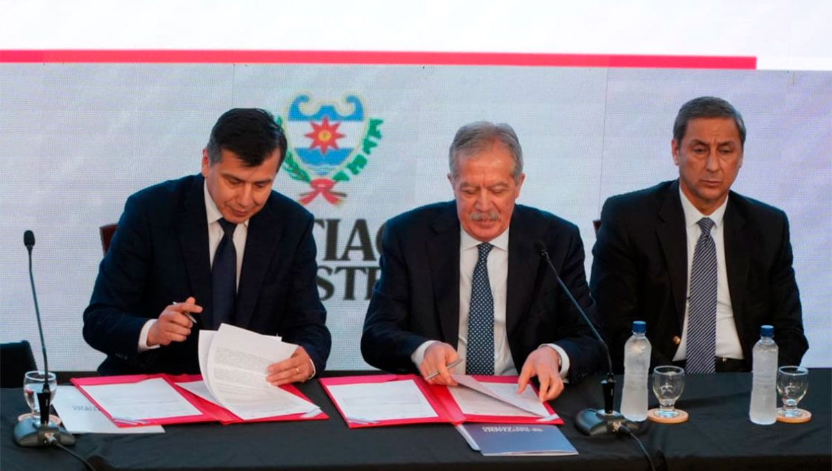 El gobernador Elías Suárez y la UNSE firman un convenio para fortalecer el sistema educativo
