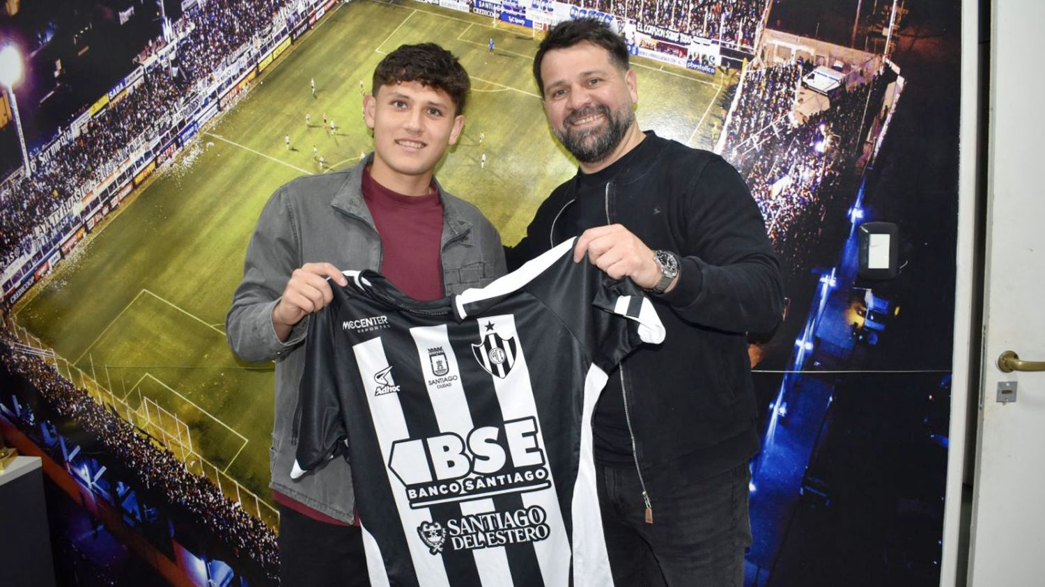 Federico “Abeja” Rodríguez firmó su primer contrato profesional con Central Córdoba