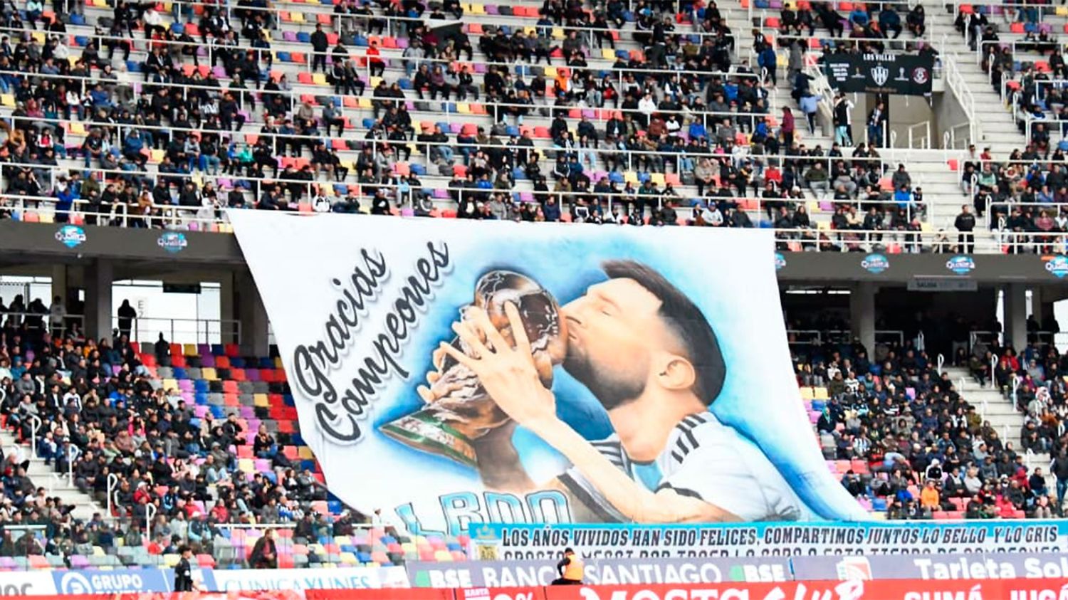 VIDEO | Así fue el homenaje a Messi en el Estadio Único “Madre de Ciudades”