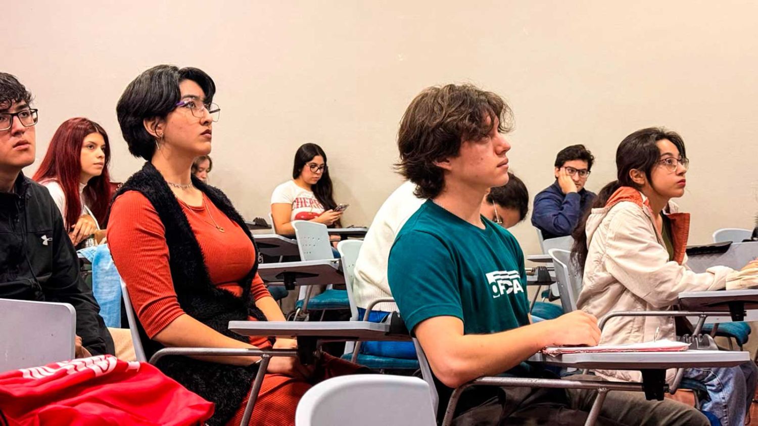 Durante cinco días, alumnos y docentes acompañaron todas las actividades programadas. 